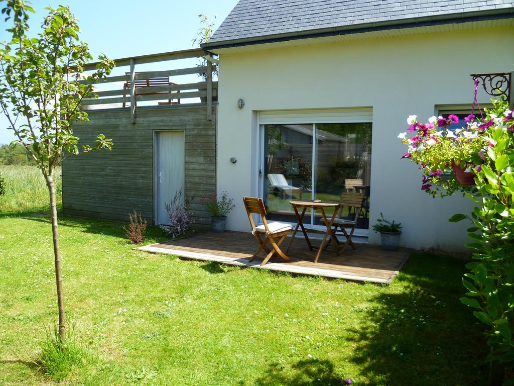 Roulotte O Bien-etre Massage Sejour Bien-etre En Insolite Roulotte Karantez Ou En Melon Ou Yock A 800 M Des Plages Maison D'hote Drogou Vakantiehuis