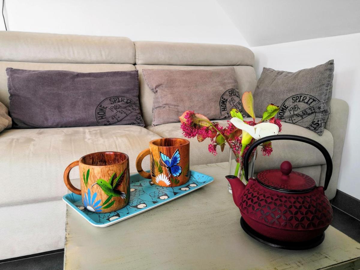 Holiday home Roulotte O Bien-etre: Beachside Wellness Retreat *