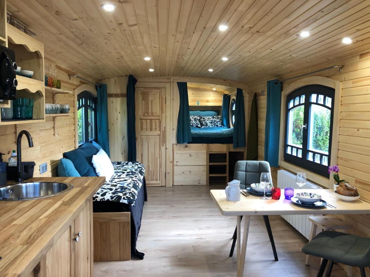 Holiday home Roulotte O Bien-etre: Beachside Wellness Retreat *