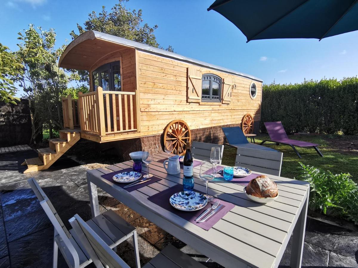 Roulotte O Bien-etre: Beachside Wellness Retreat * Porspoder