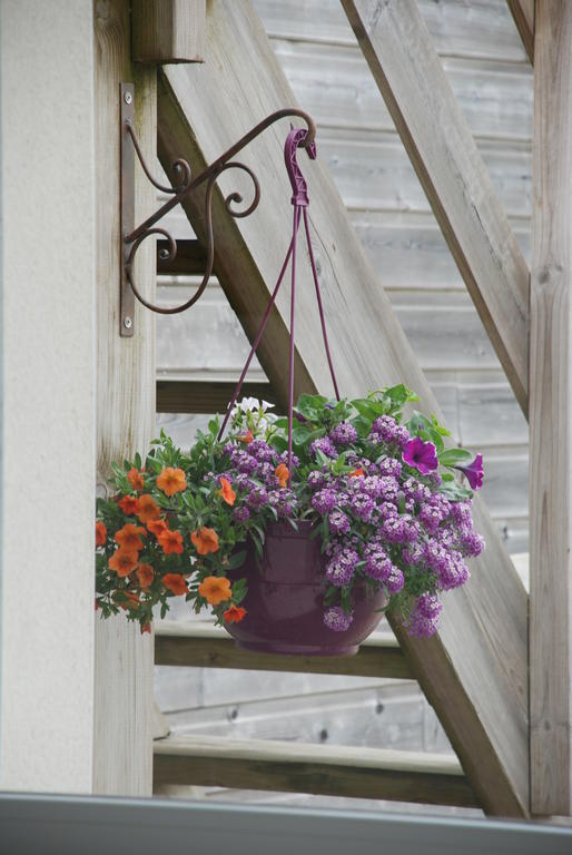 Holiday home Roulotte O Bien-etre: Beachside Wellness Retreat *