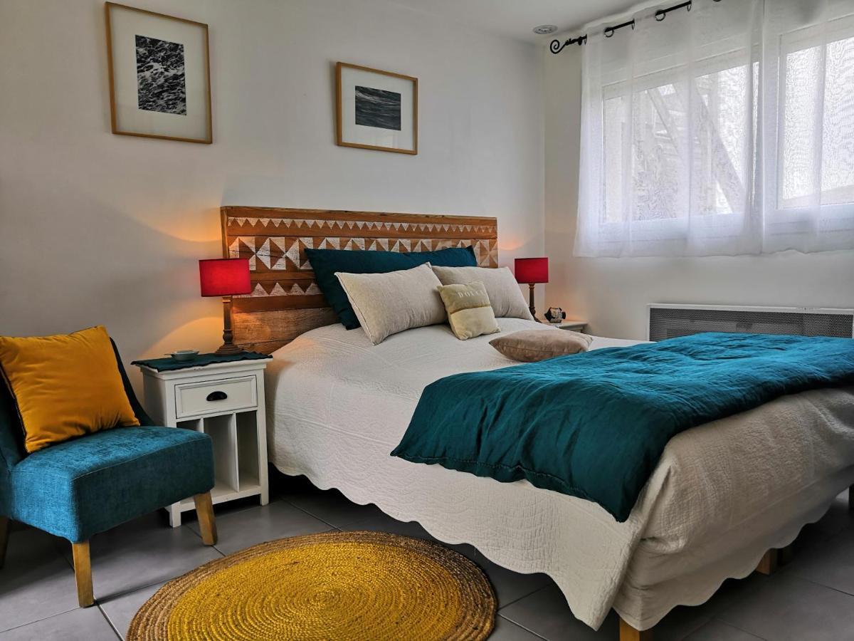 Roulotte O Bien-etre: Beachside Wellness Retreat